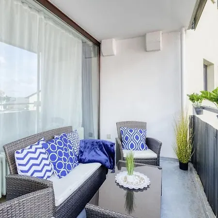 Relax-apartment Mit Indoor-pool, Fitness Und Netflix Am Bodensee Apartment