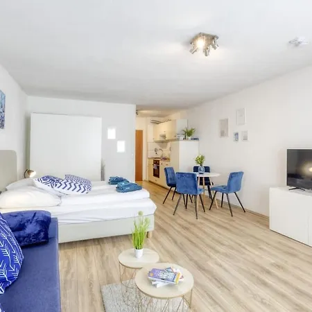Relax-apartment Mit Indoor-pool, Fitness Und Netflix Am Bodensee Apartment